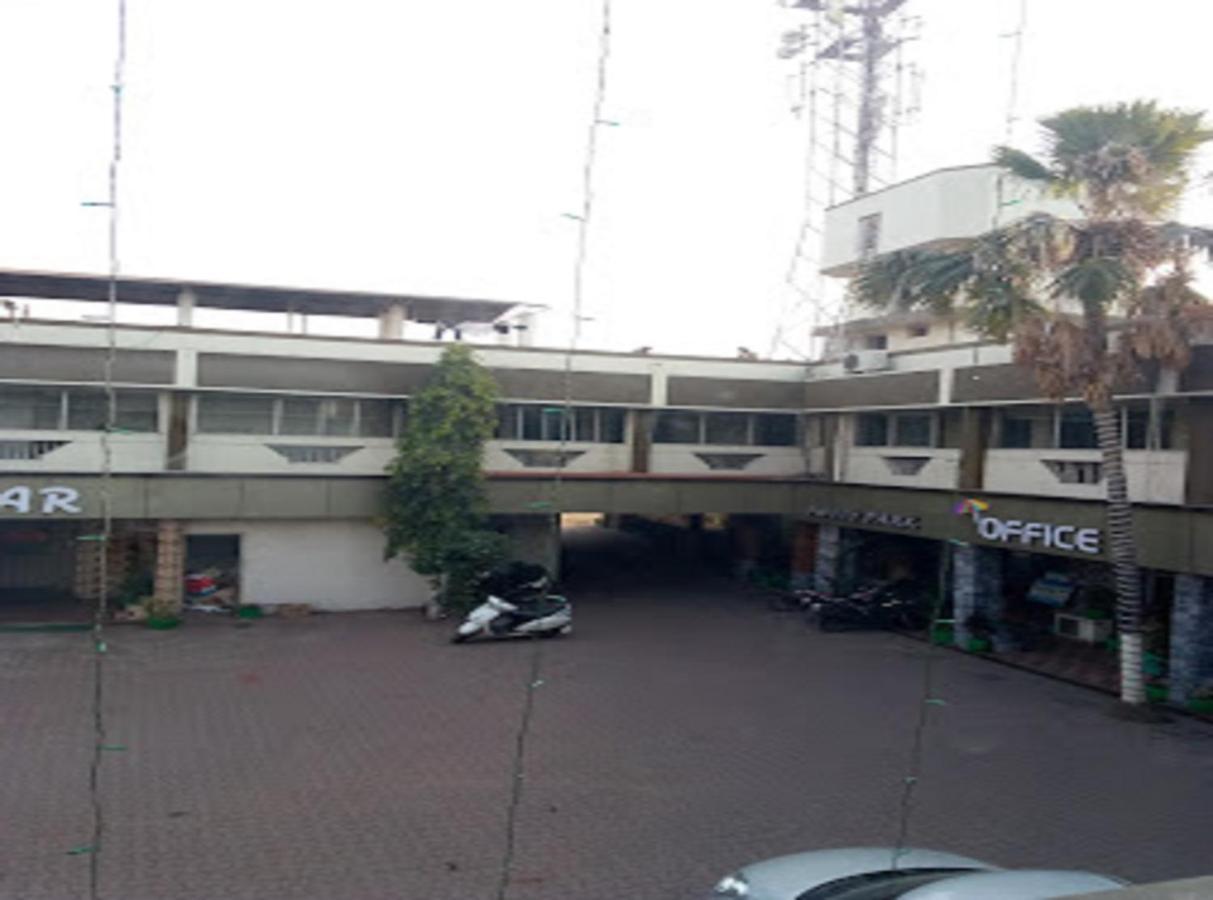 Hotel Center Point- Chhattisgarh Korba Exteriör bild